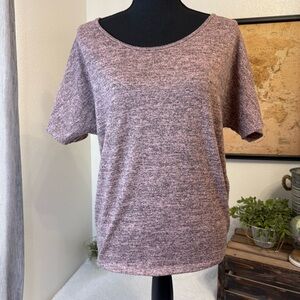 SJS medium top with knot
